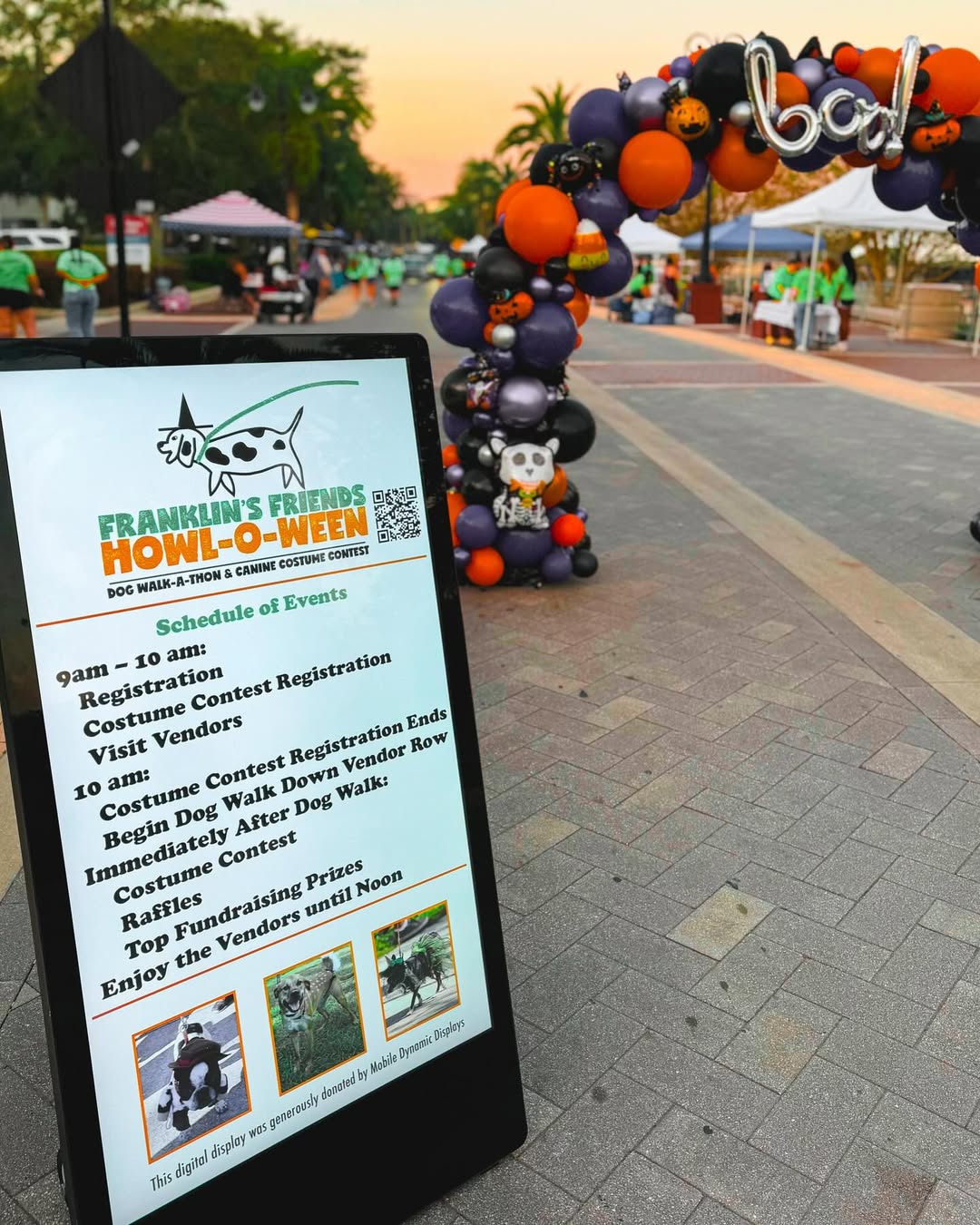 Semi-outdoor Moveable Digital Signage Case Study