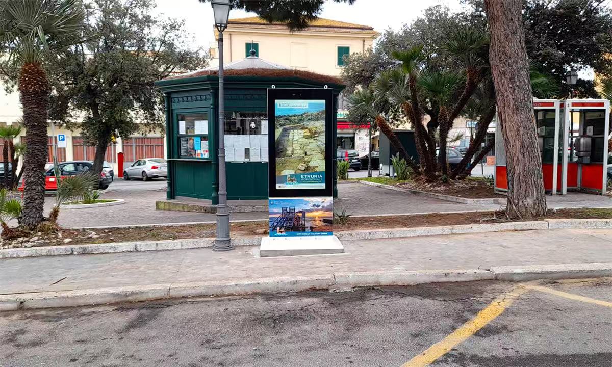 Revolutionizing the Italian Tourist Experience: MWE Outdoor Digital Signage in Santa Marinella